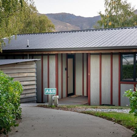 Private And Peaceful Studio Apartment Wanaka Exterior foto